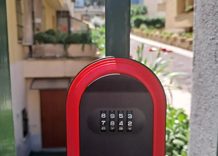 Casa Di Lella Ai Musei Vaticani